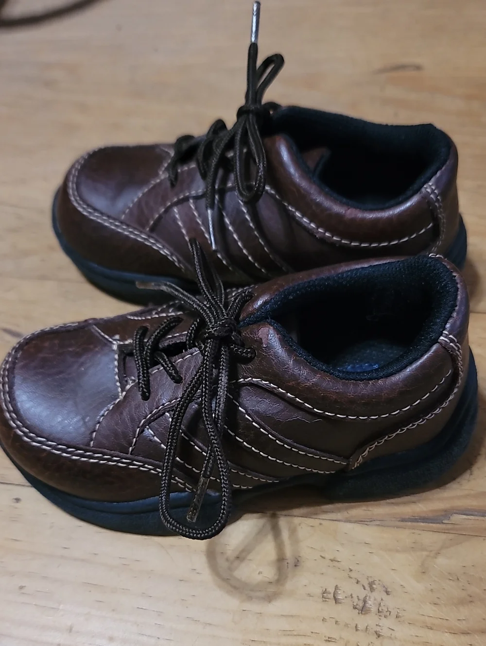 OshKosh B'gosh Brown Lace-Up Kids Sneakers